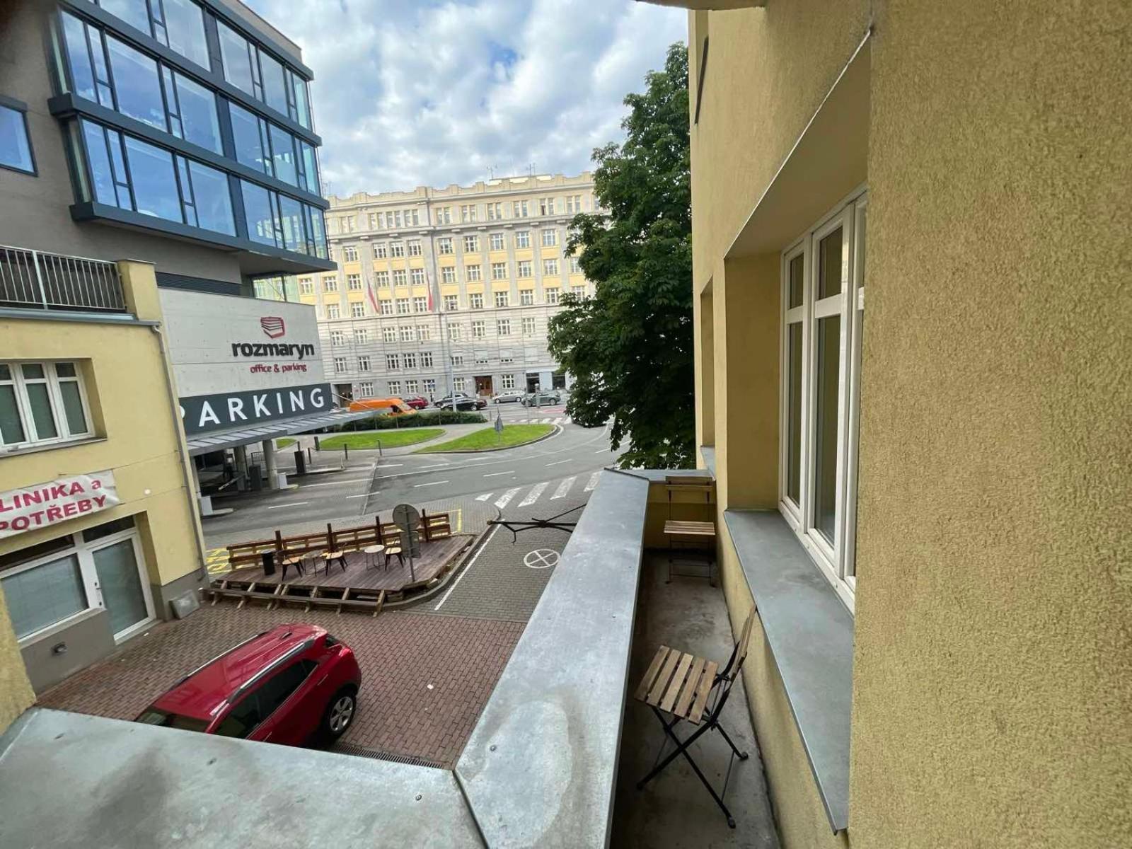 Black Style Rooms Moravske Namesti Brünn Exterior foto